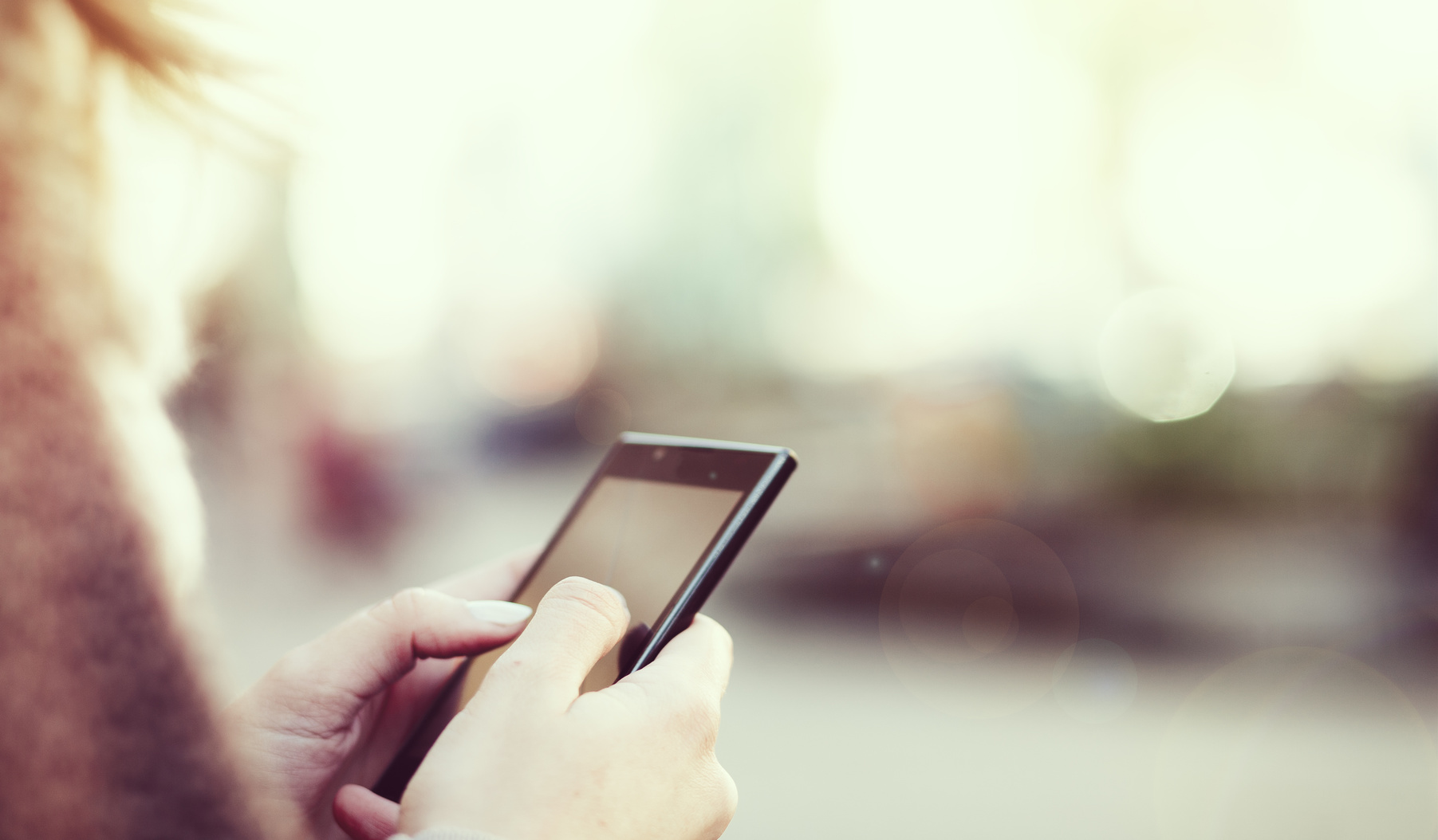 Blog Image: How to Send Text Messages to Your Customers Without Bothering Them