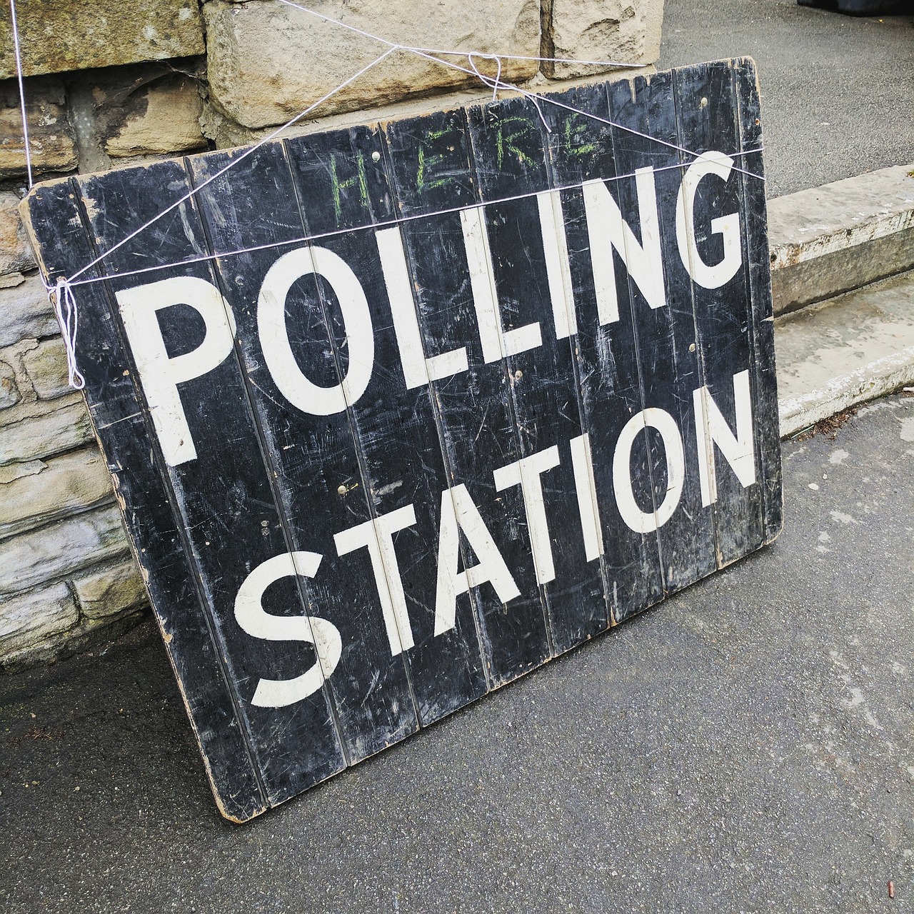 Blog Image: The Role of Bulk SMS in the Upcoming UK Elections